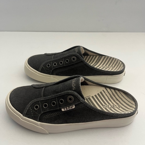 Taos Womens EZ Soul Slip On Canvas Sneakers Shoes size 8 black/grey - Picture 2 of 8